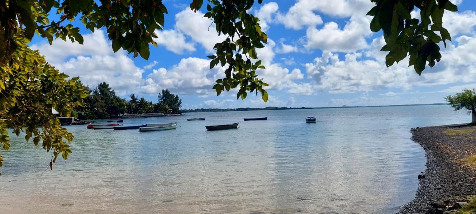 Sunshine Residence Holiday Apartments Mauritius Пост-Лафайет Экстерьер фото